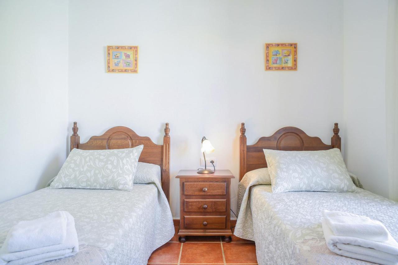 Casa Villanueva 4 - Solo Familias โกนิล เด ลาฟรอนเตรา ภายนอก รูปภาพ